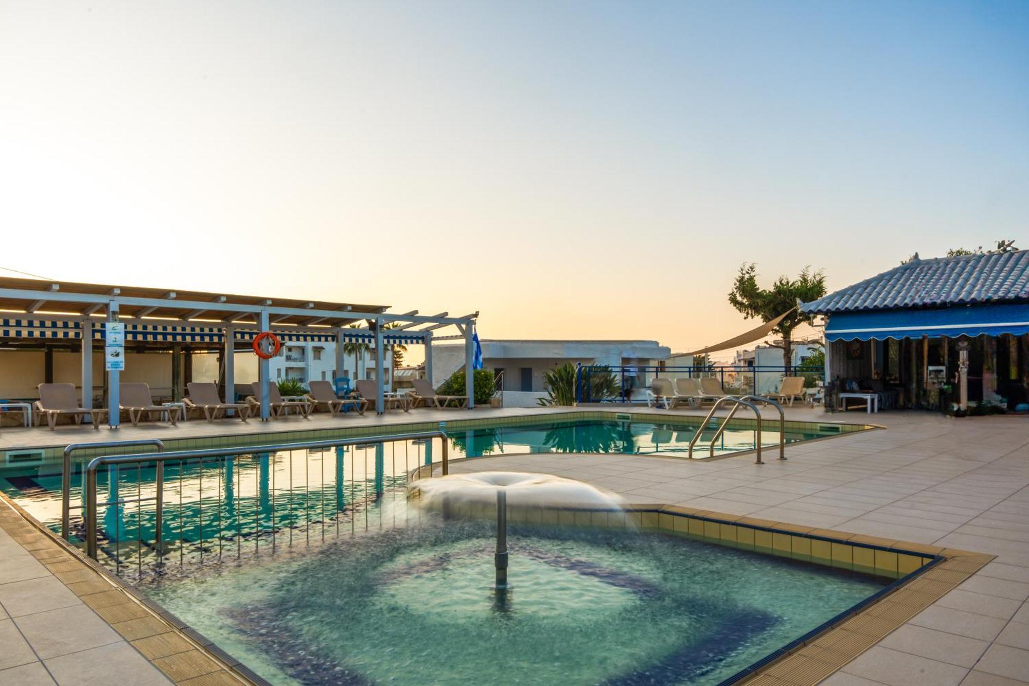 Sergiani Garden Hotel Apartments Сталіда Екстер'єр фото